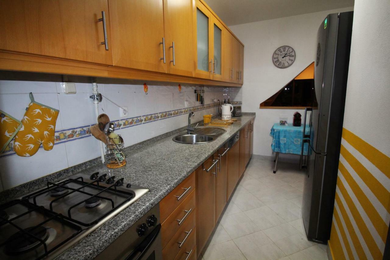 Nazare Surf Apartment Bagian luar foto